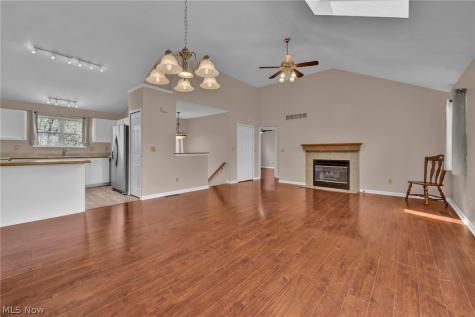 9561 Cyprus Lane Olmsted Falls OH 44138