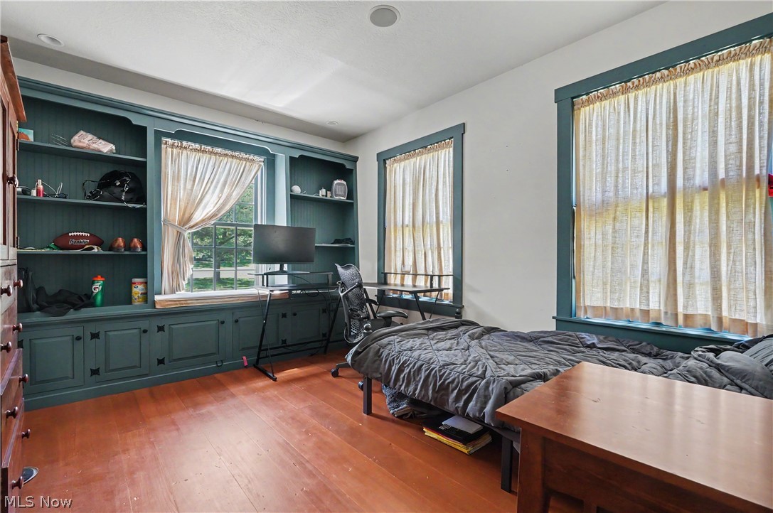 4622 Beechwood Avenue NE Paris OH 44669