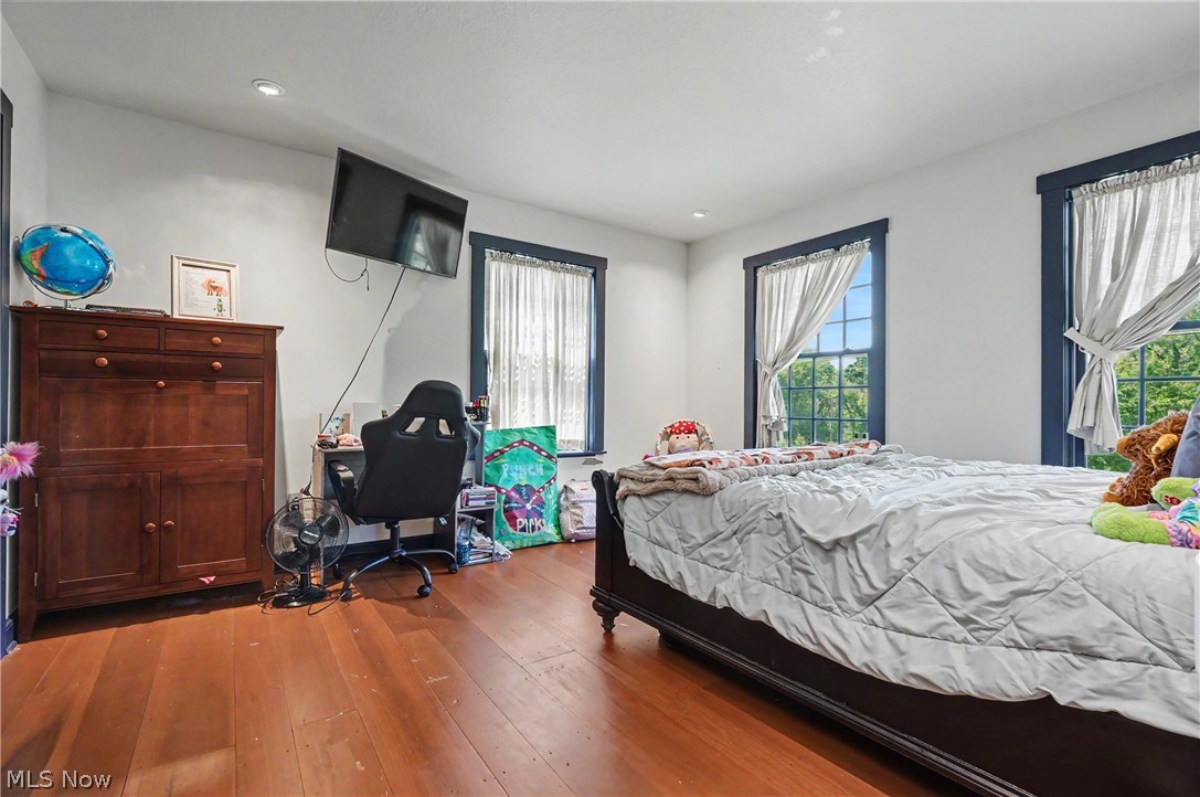 4622 Beechwood Avenue NE Paris OH 44669