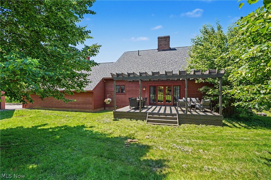 4622 Beechwood Avenue NE Paris OH 44669