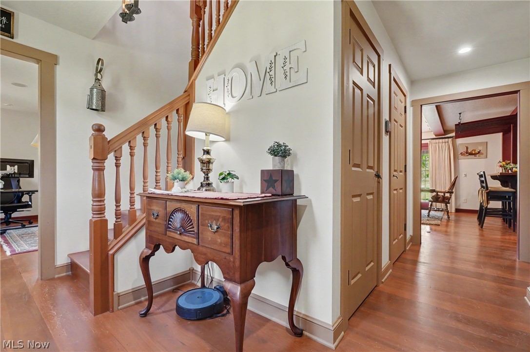 4622 Beechwood Avenue NE Paris OH 44669