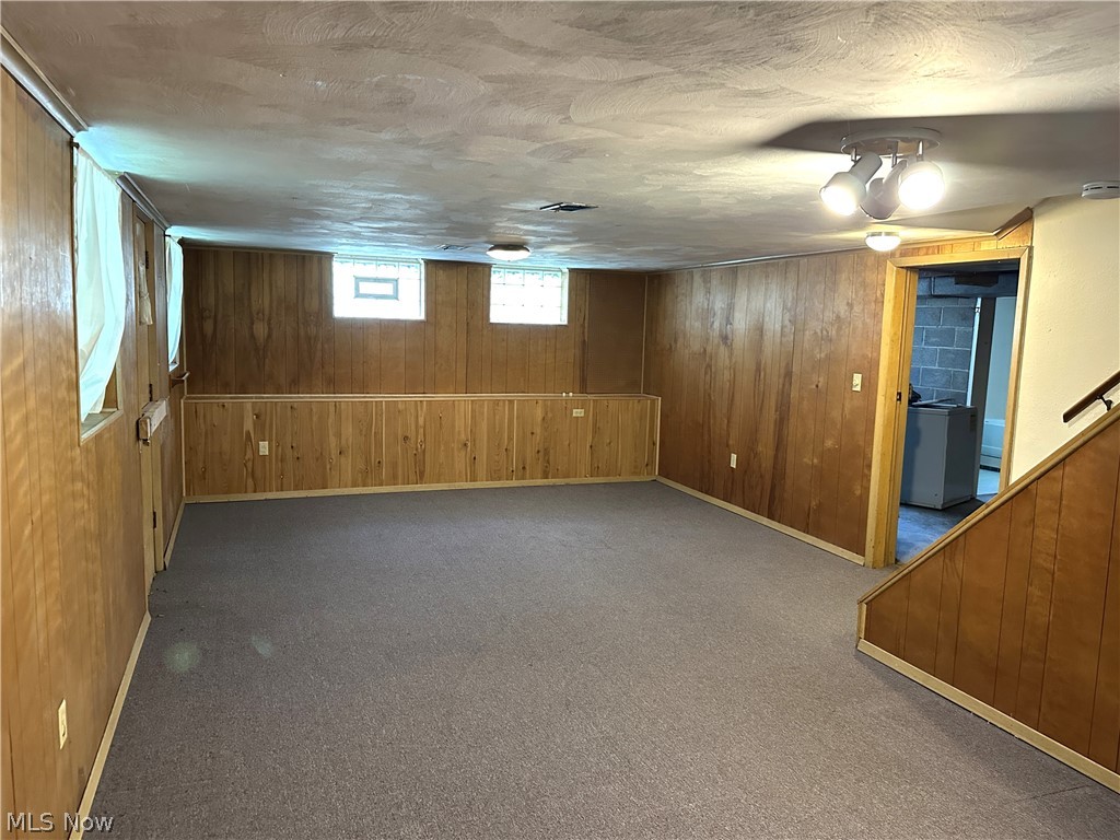 11909 Mccracken Road Garfield Heights OH 44125