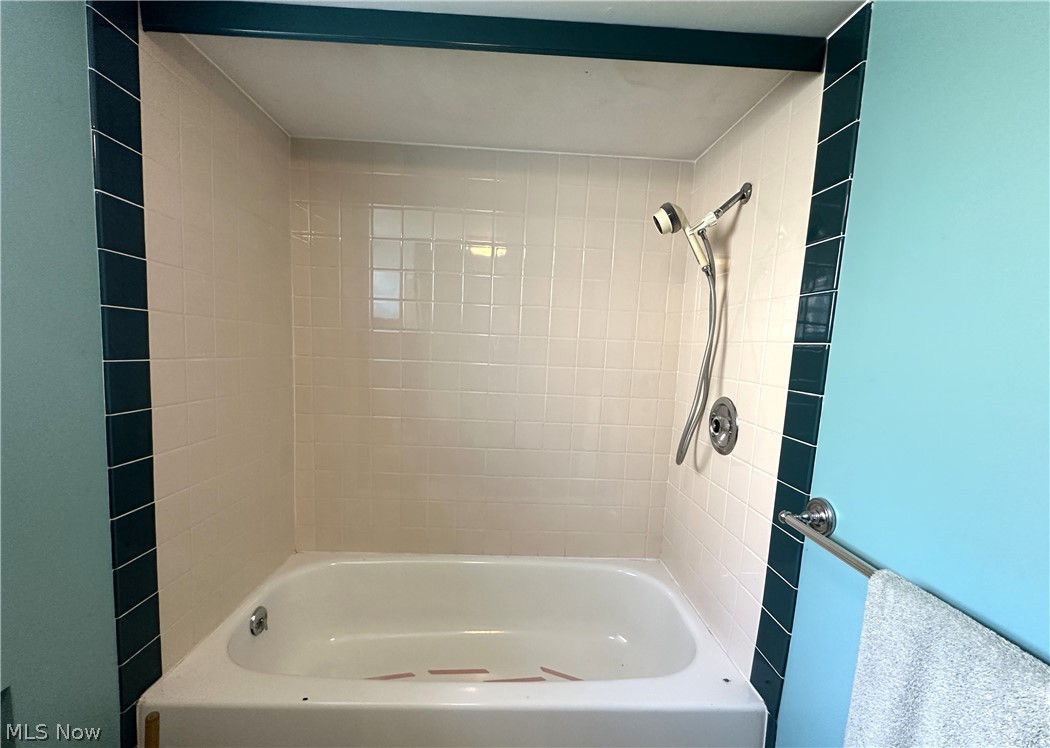 11909 Mccracken Road Garfield Heights OH 44125