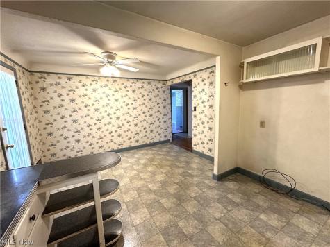 11909 Mccracken Road Garfield Heights OH 44125