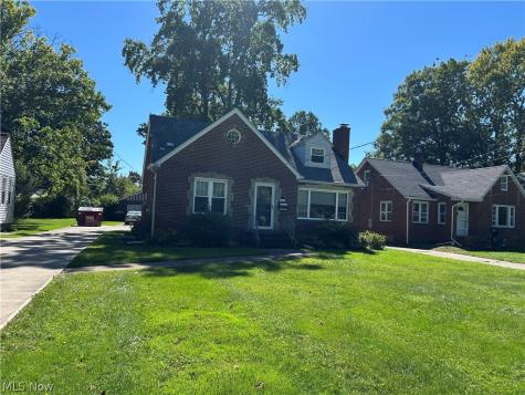170 Charlotte Street Painesville OH 44077