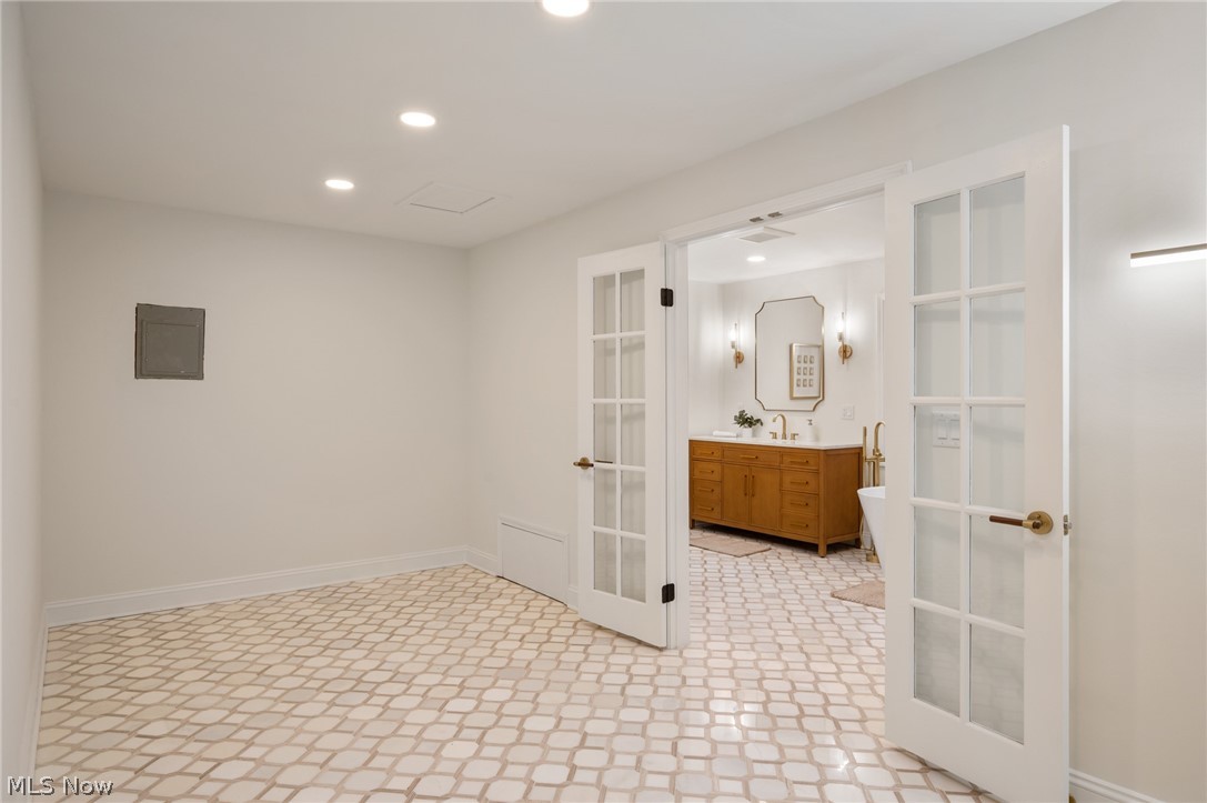 2560 Snowberry Lane Pepper Pike OH 44124