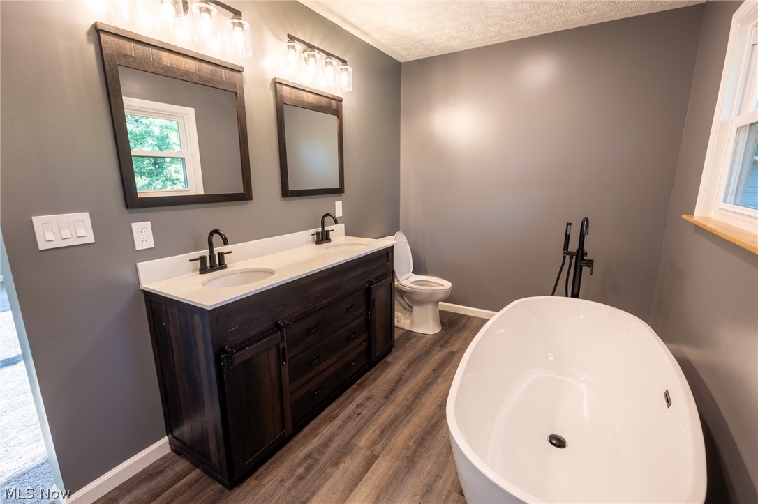 1007 Overlook Drive Willard OH 44890