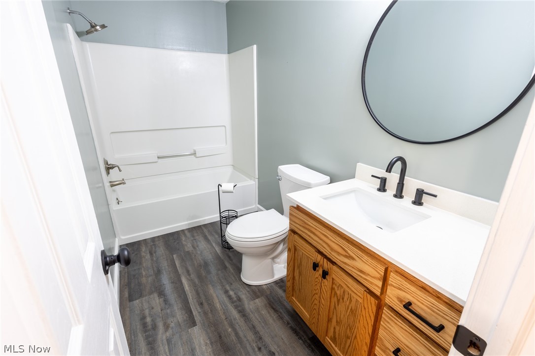 1007 Overlook Drive Willard OH 44890