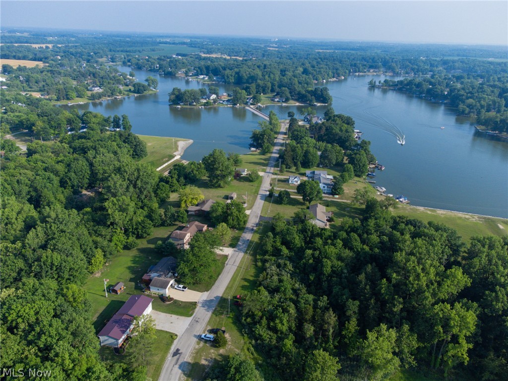 1007 Overlook Drive Willard OH 44890