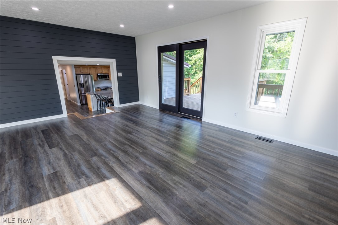 1007 Overlook Drive Willard OH 44890
