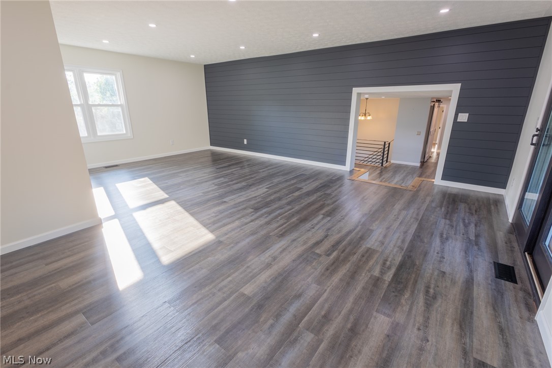 1007 Overlook Drive Willard OH 44890