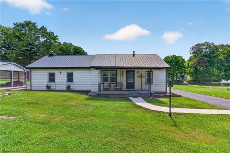 2480 Deerford Avenue SW Massillon OH 44647