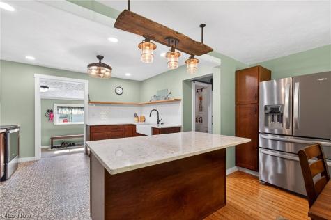 2480 Deerford Avenue SW Massillon OH 44647