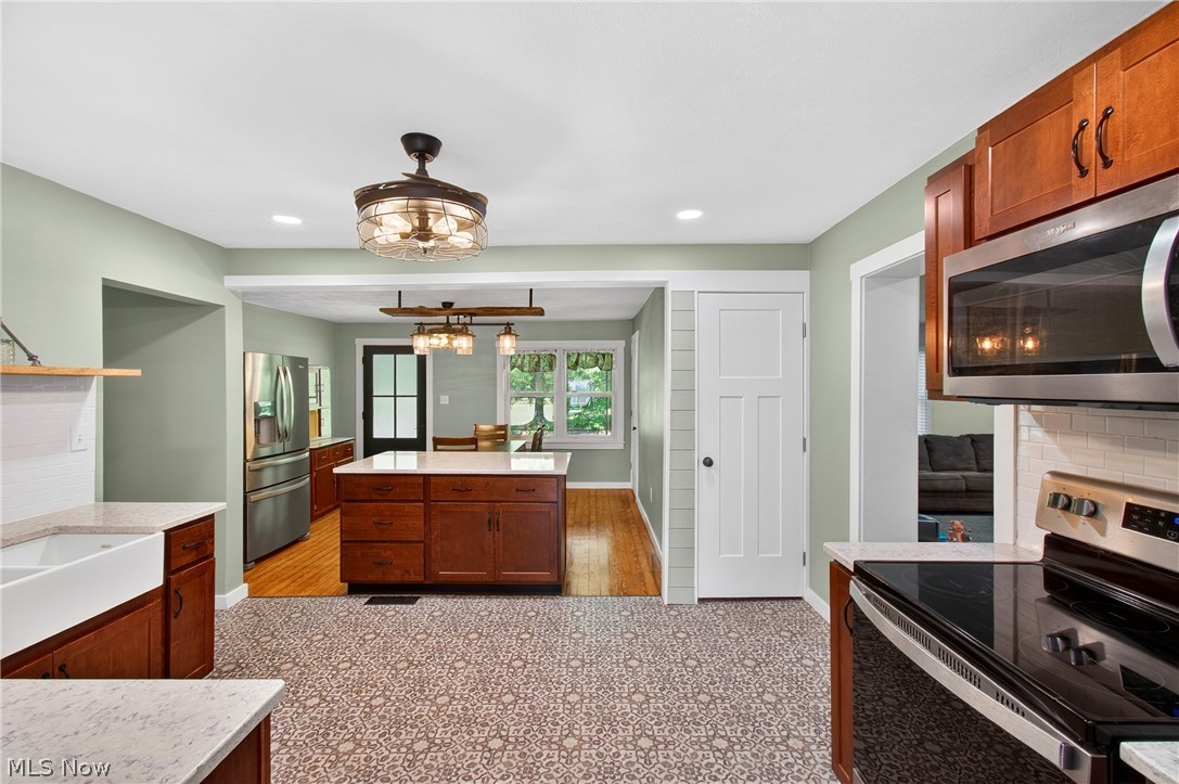 2480 Deerford Avenue SW Massillon OH 44647