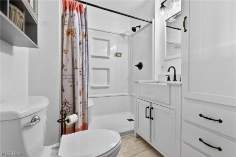 2480 Deerford Avenue SW Massillon OH 44647