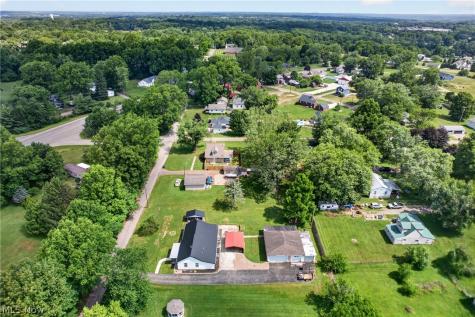 2480 Deerford Avenue SW Massillon OH 44647