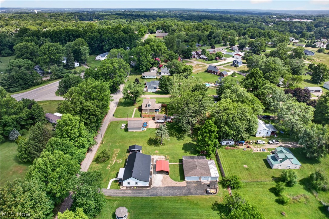 2480 Deerford Avenue SW Massillon OH 44647