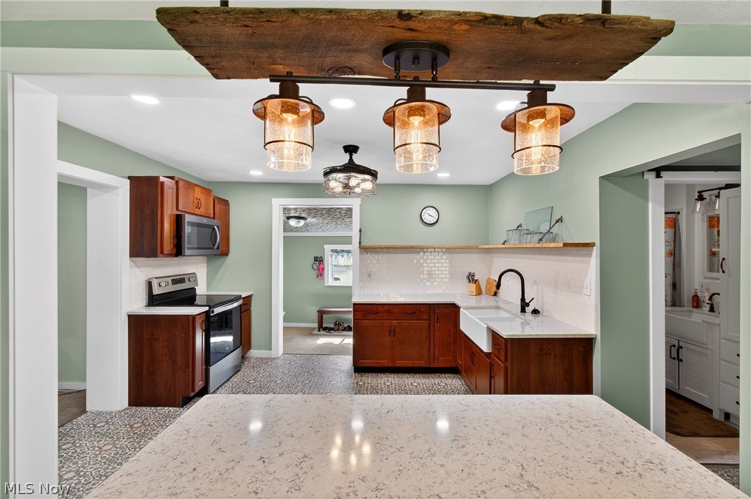 2480 Deerford Avenue SW Massillon OH 44647