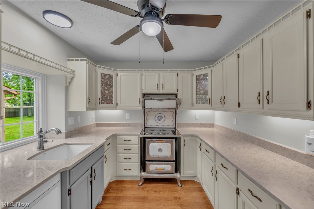 19757 Cross Trail S Strongsville OH 44136
