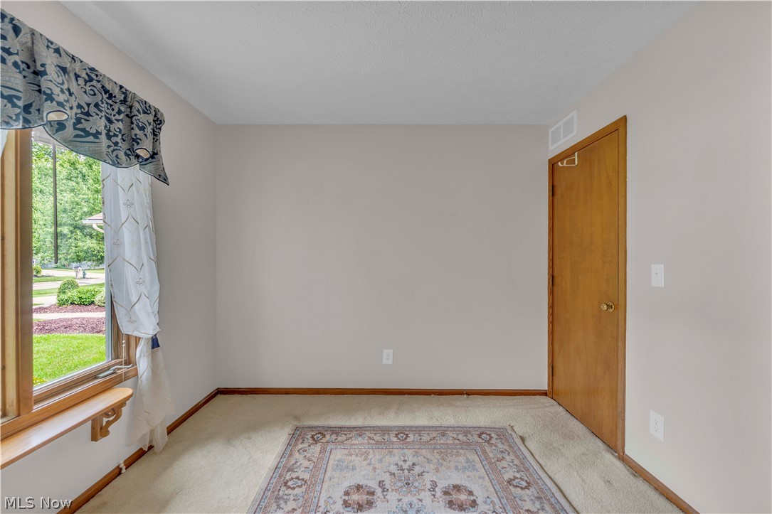 19757 Cross Trail S Strongsville OH 44136