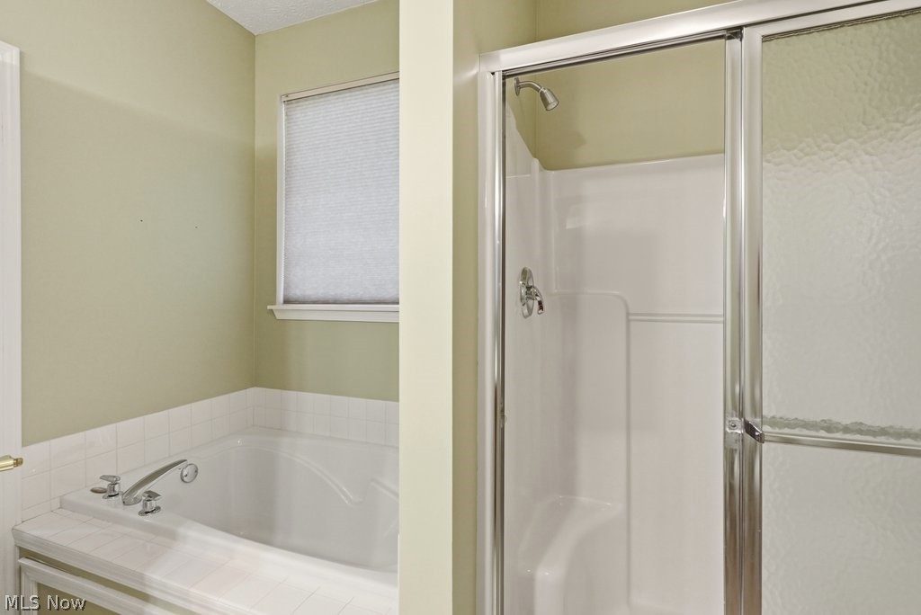 18269 River Valley Boulevard North Royalton OH 44133