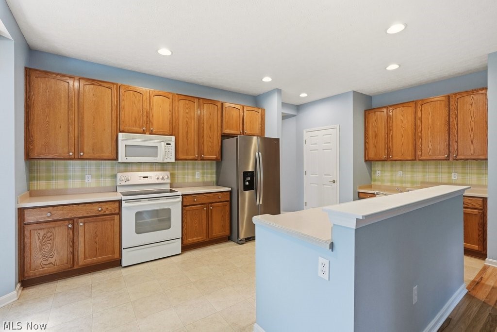 18269 River Valley Boulevard North Royalton OH 44133