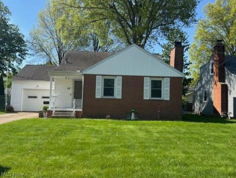 367 University Avenue Elyria OH 44035