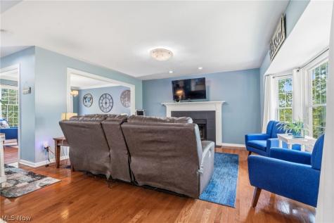 5265 Eastlake Street NW North Canton OH 44720