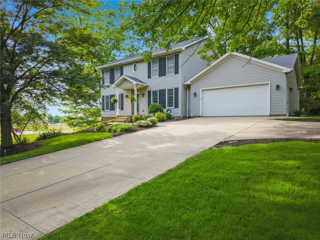 5265 Eastlake Street NW North Canton OH 44720