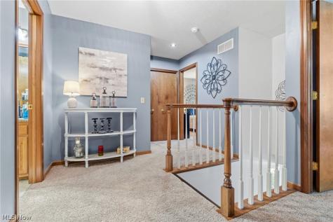 5265 Eastlake Street NW North Canton OH 44720