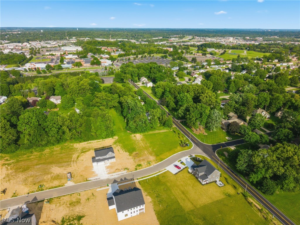 5265 Eastlake Street NW North Canton OH 44720