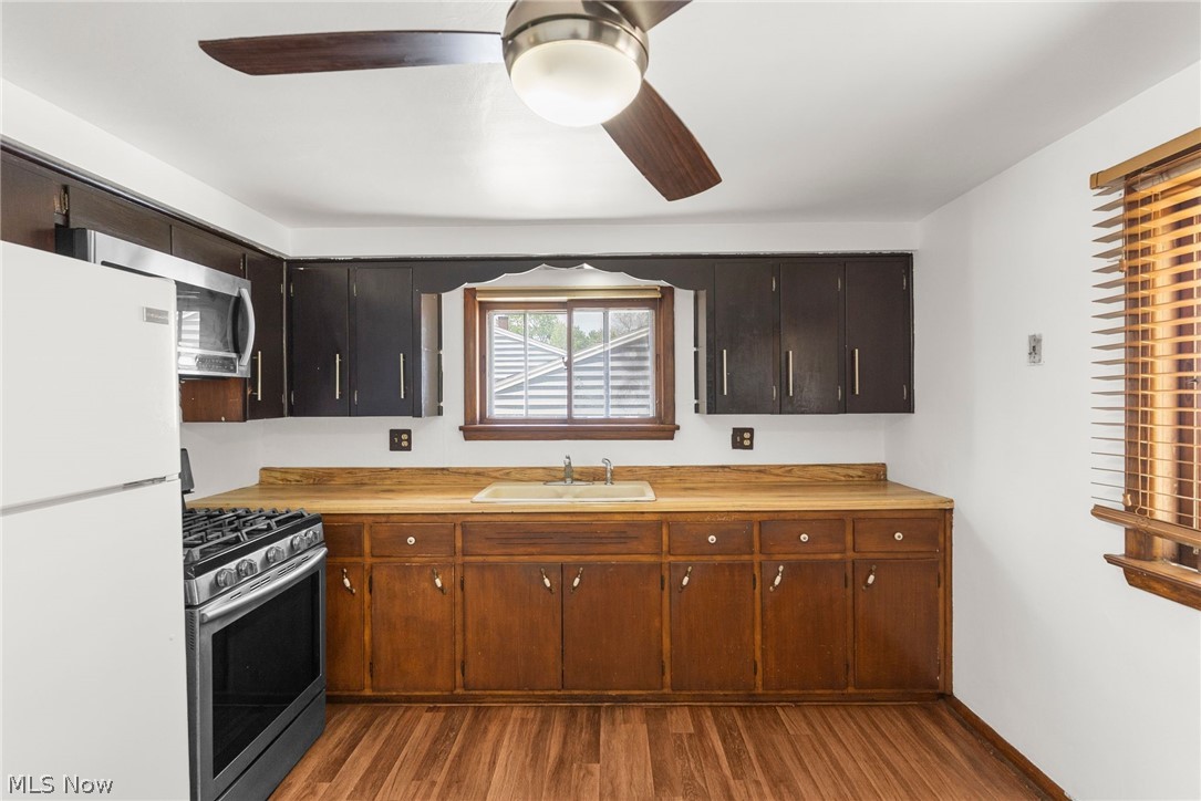 640 Tenney Avenue Campbell OH 44405