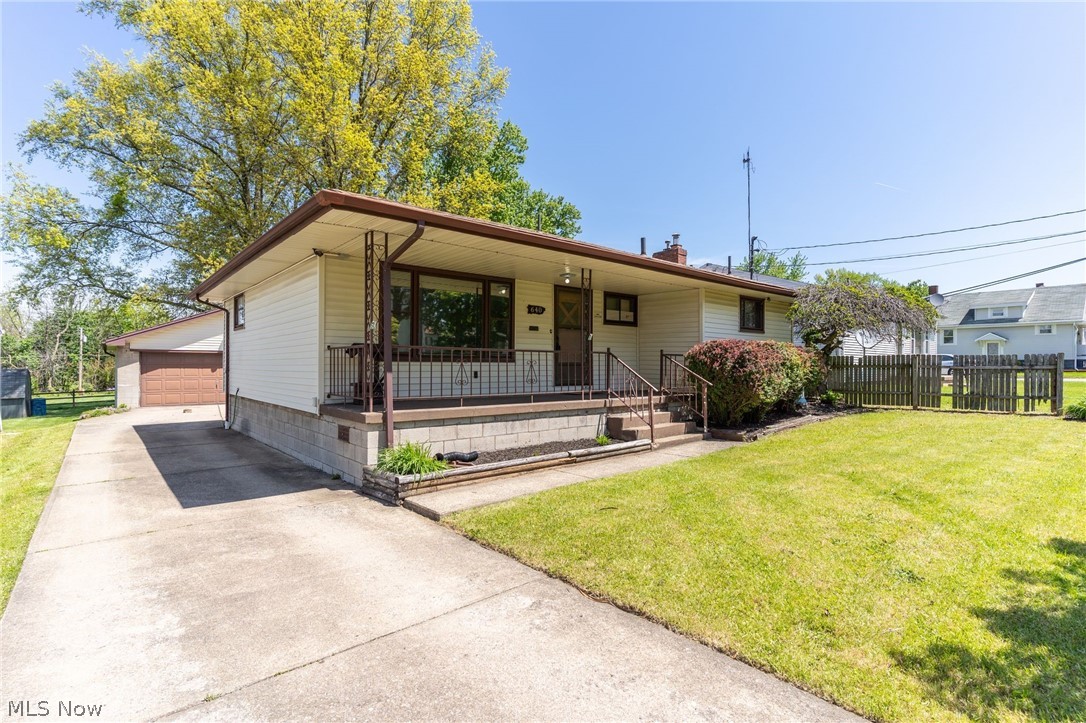 640 Tenney Avenue Campbell OH 44405