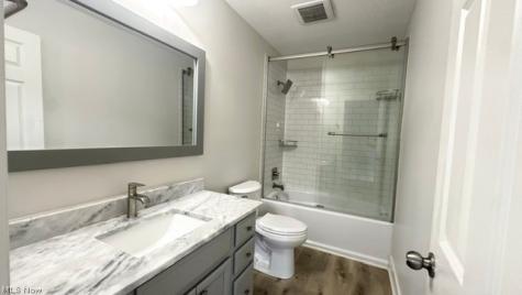 1392 Muirwood Drive Brunswick OH 44212