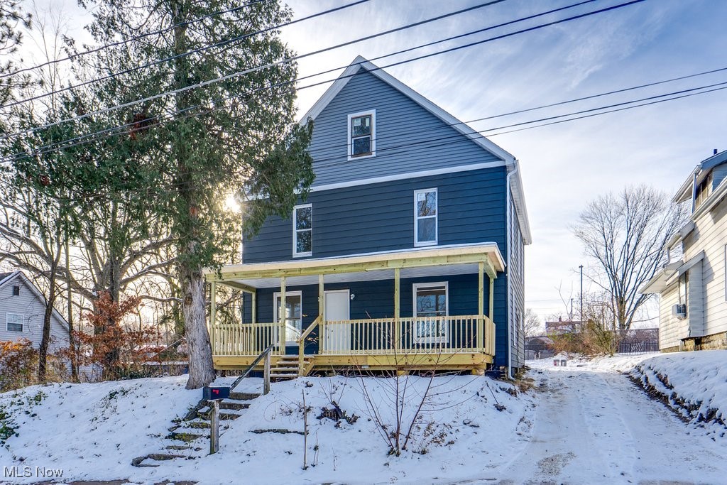 155 W Walnut Street Wadsworth OH 44281
