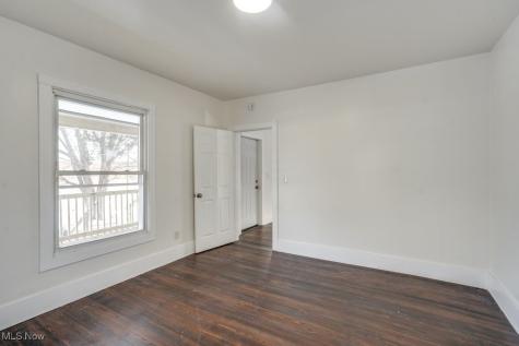 155 W Walnut Street Wadsworth OH 44281