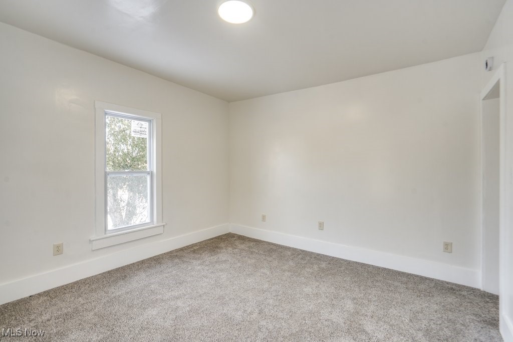 155 W Walnut Street Wadsworth OH 44281