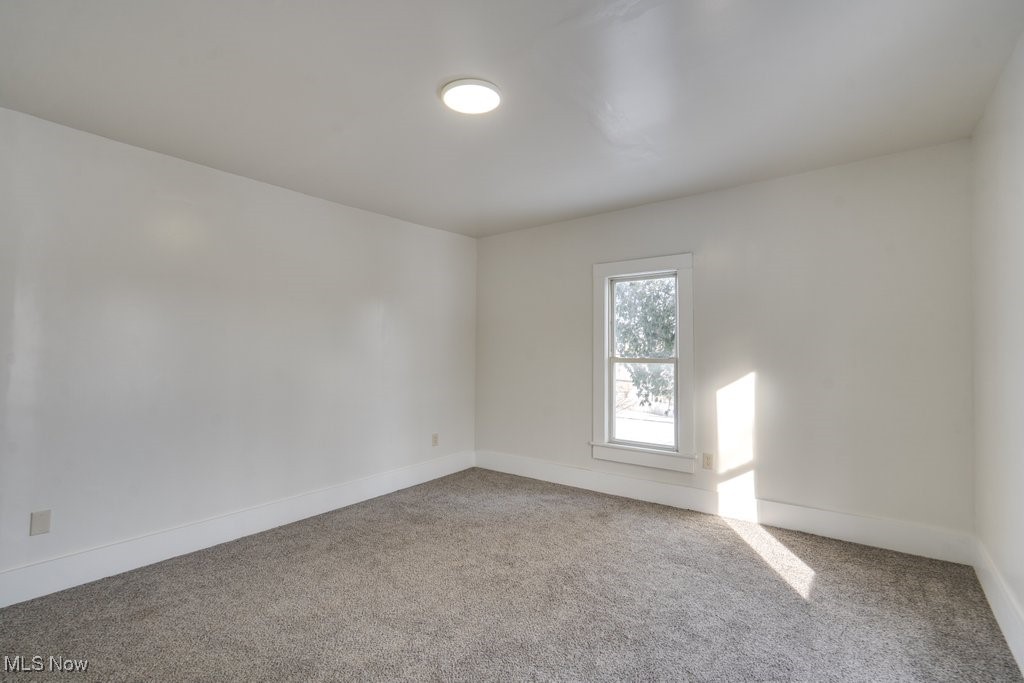 155 W Walnut Street Wadsworth OH 44281