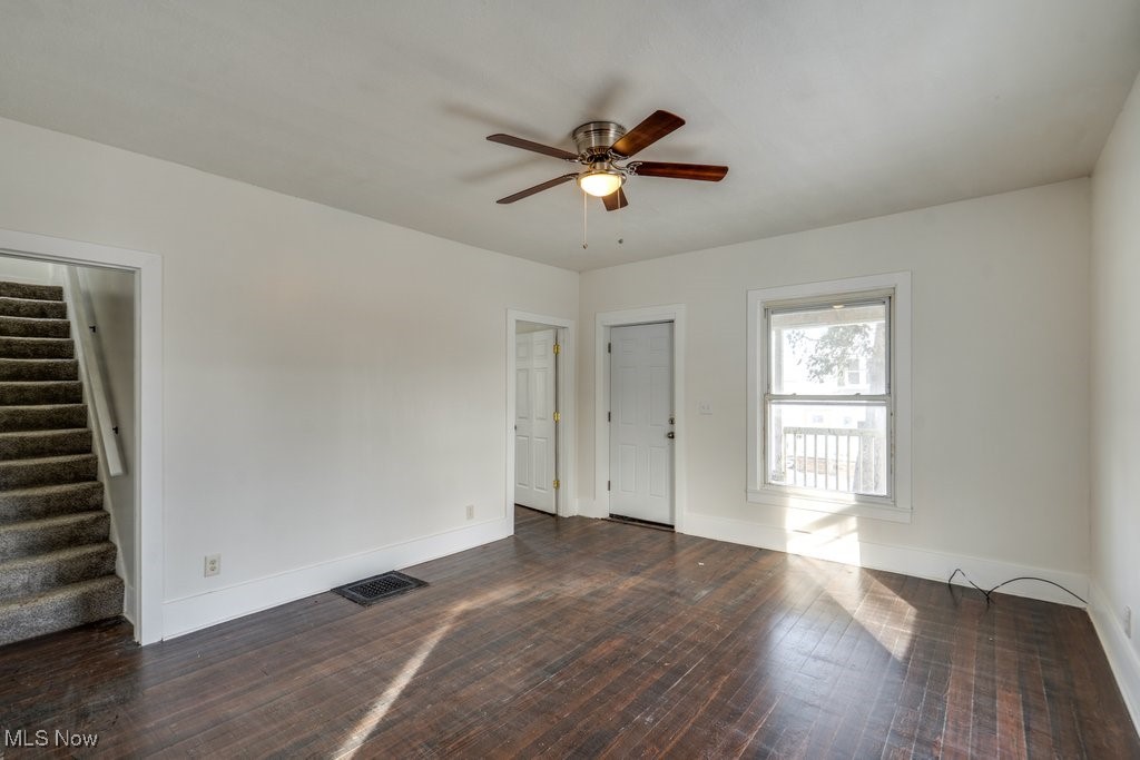155 W Walnut Street Wadsworth OH 44281