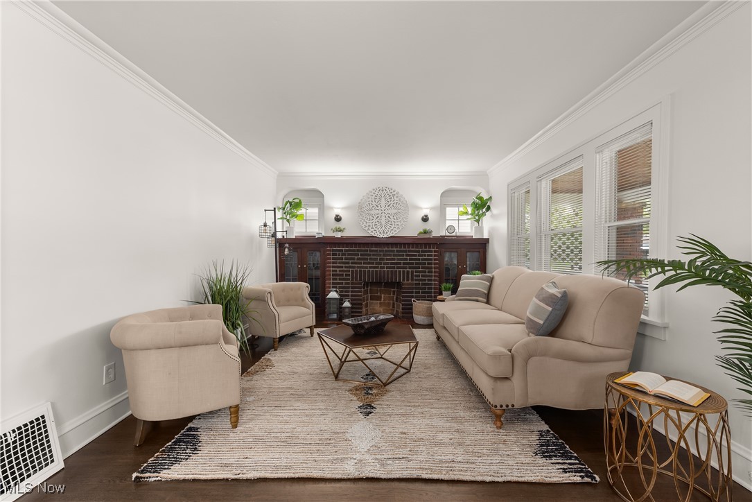 4040 W 158th Street Cleveland OH 44135