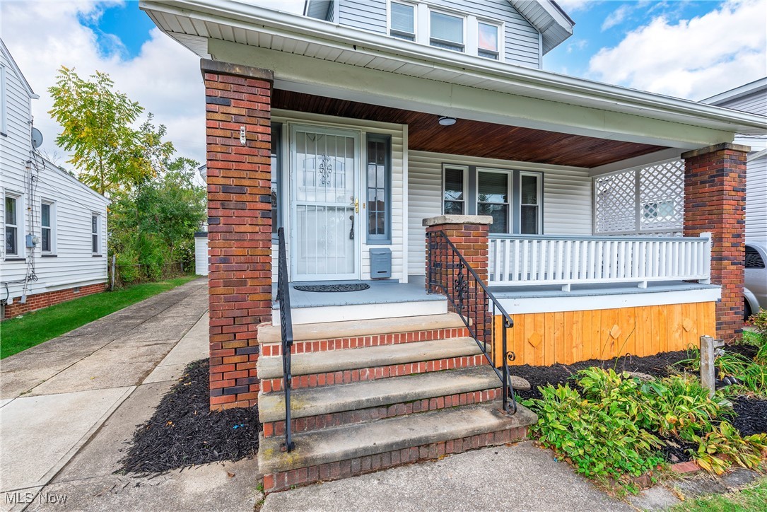 4040 W 158th Street Cleveland OH 44135