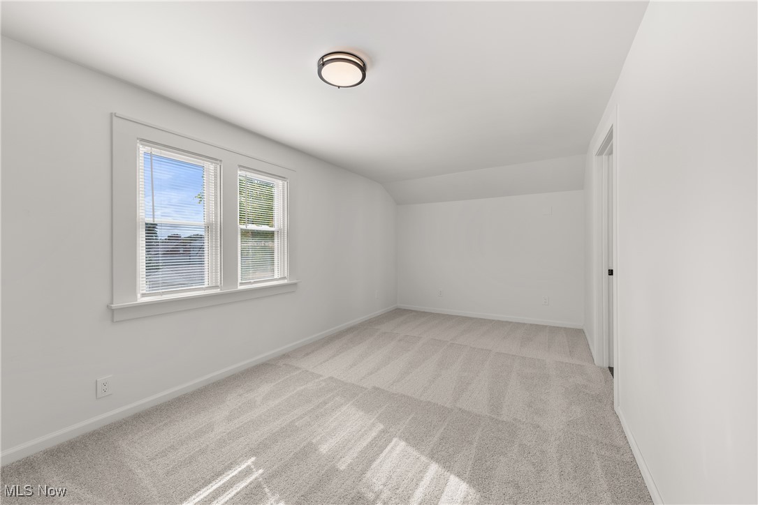 4040 W 158th Street Cleveland OH 44135