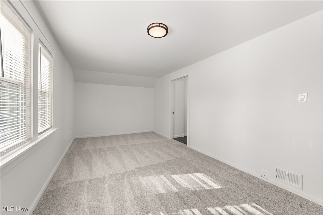 4040 W 158th Street Cleveland OH 44135