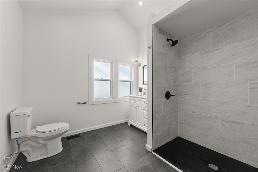 4040 W 158th Street Cleveland OH 44135