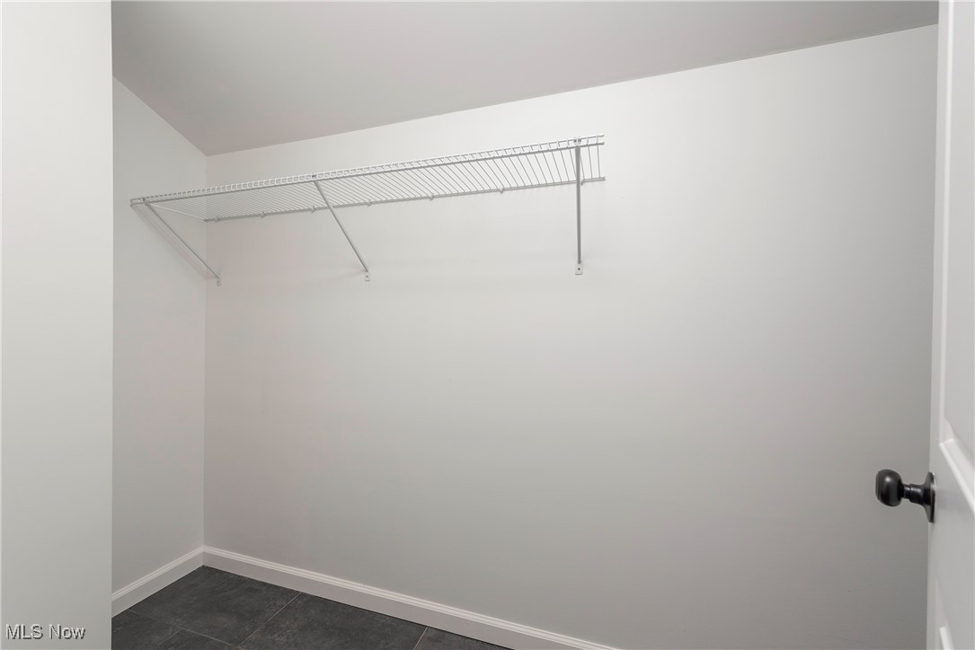 4040 W 158th Street Cleveland OH 44135