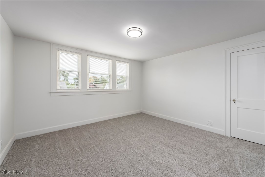 4040 W 158th Street Cleveland OH 44135