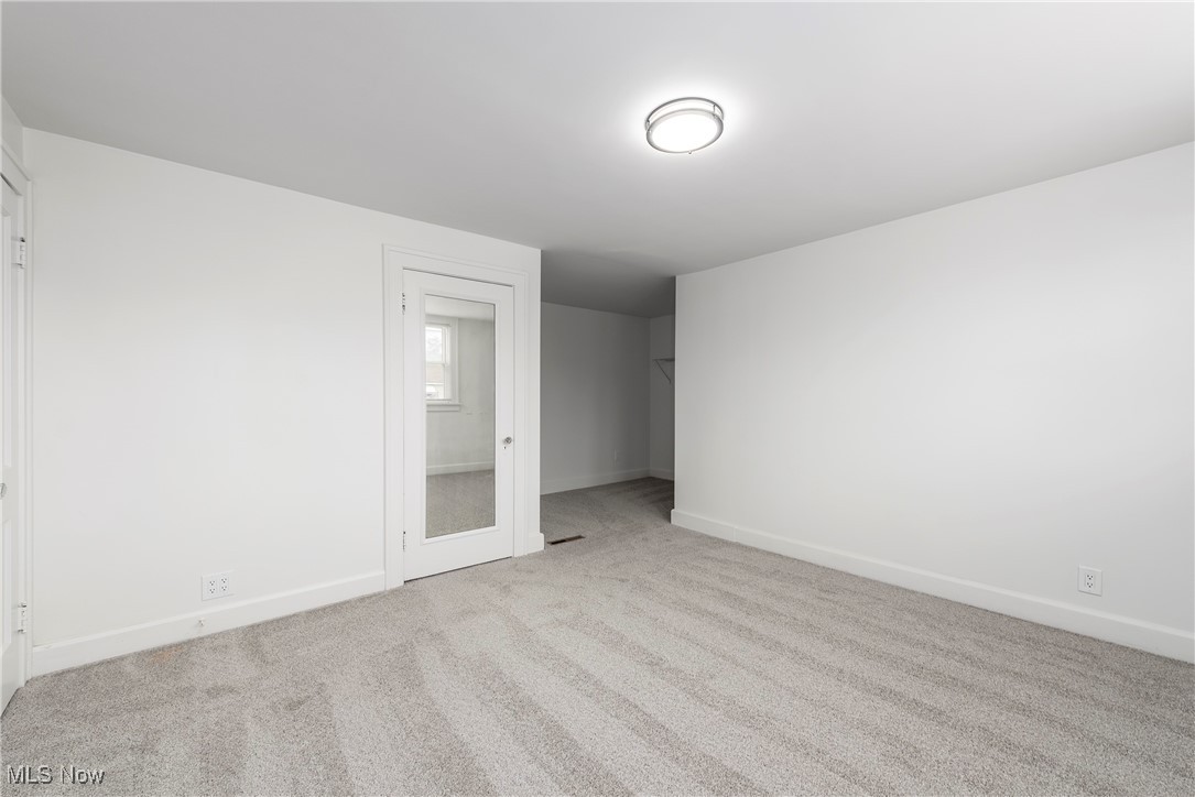 4040 W 158th Street Cleveland OH 44135