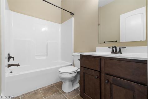 3901 Creekside Drive Uniontown OH 44685