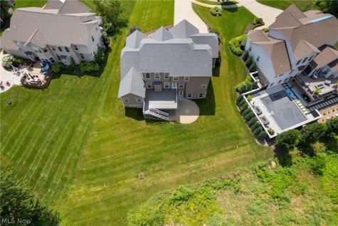 3901 Creekside Drive Uniontown OH 44685