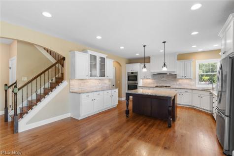 3901 Creekside Drive Uniontown OH 44685